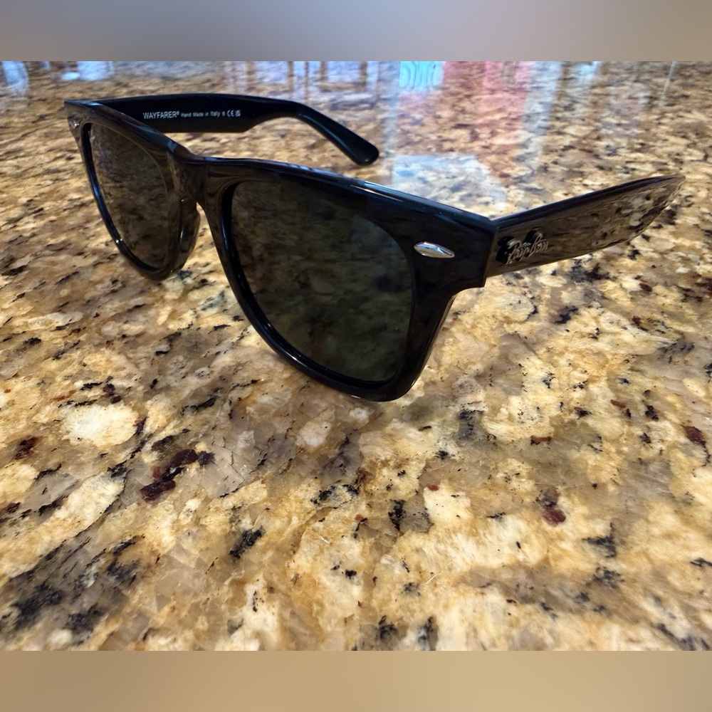 Ray-Ban Wayfarer Black with Box, Case, and Accessories Brand New